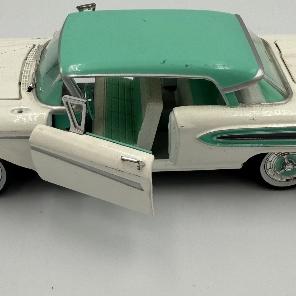 1:32 Scale 1958 Ford Edsel Citation Diecast Model by Arko Products